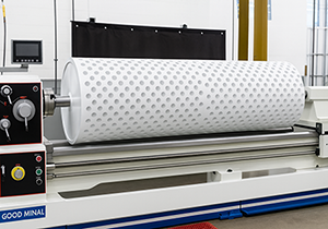 Repair, Replace or Brand New High Quality, Precision Machined industrial Agricultural Roller for wood, fiber, livestock processing and more from the roller company of Minnesota Roller Service in Montgomery, MN.